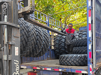 Two Bias Tires Being Loaded for Shipment！